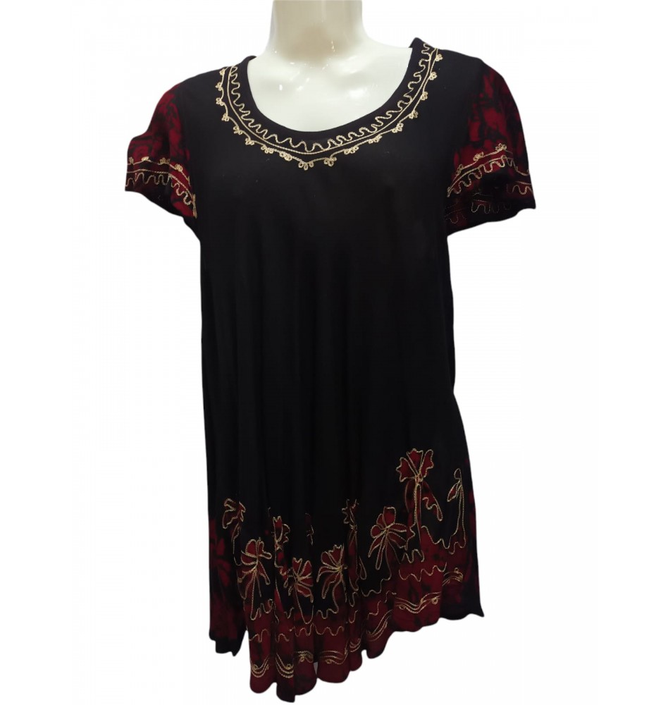 Blusa negra y granate con bordados ocre